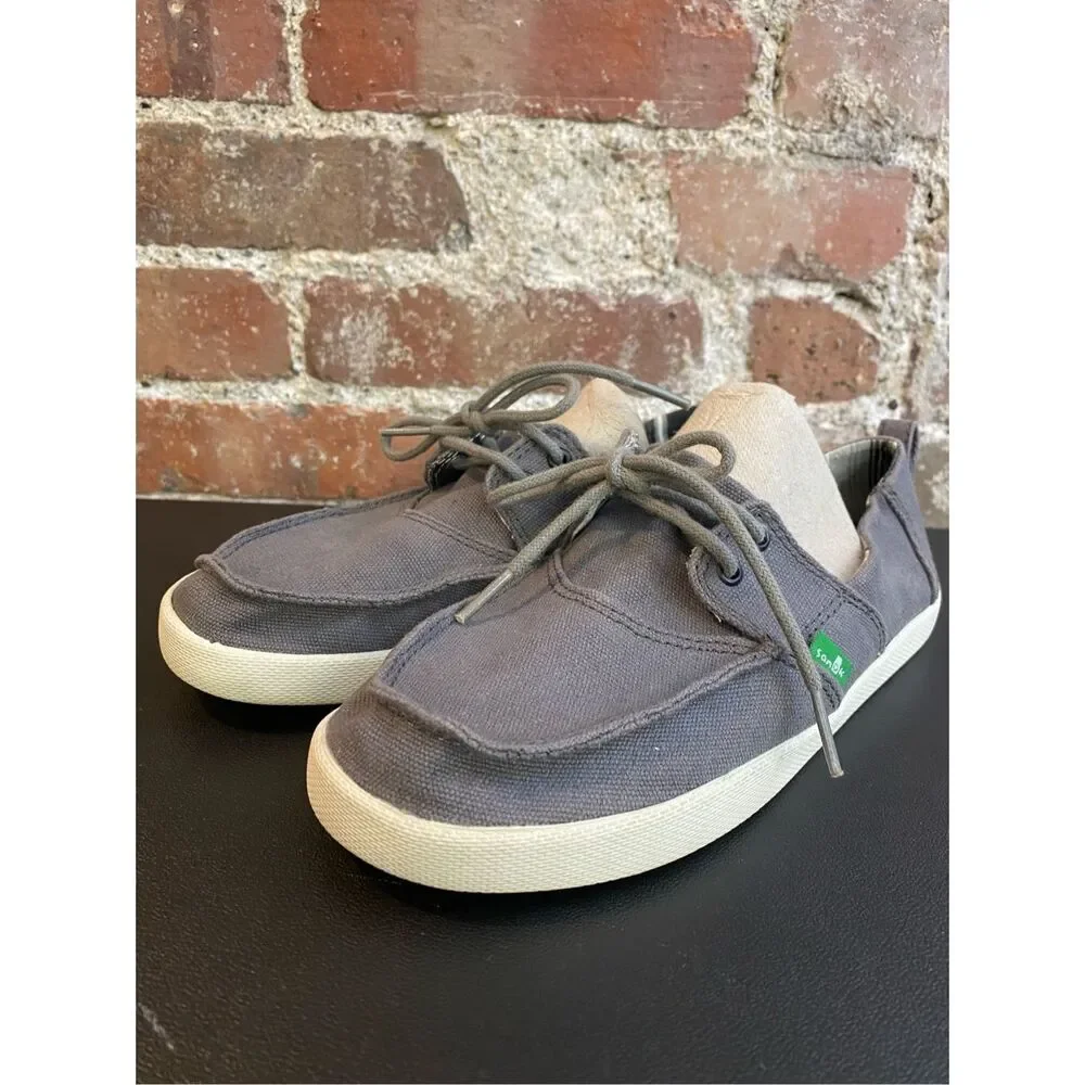 Sanuk Kids Size 3 Gray Loafer Boat Shoe